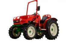 Tractoren met vierwielaandrijving Goldoni Aster 45