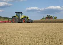 Tractoren met vierwielaandrijving Claas Axion 950