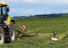 Tractoren met vierwielaandrijving JCB Fastrac 8250