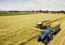 Veldhakselaars met vierwielaandrijving New Holland FR 700