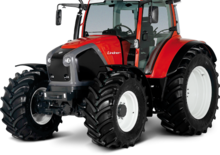 Tractoren met vierwielaandrijving Lindner Geotrac 124