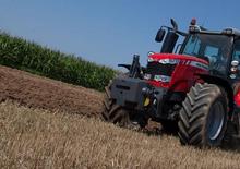 Tractoren met vierwielaandrijving Massey Ferguson MF 6613 Dyna 4