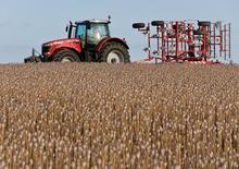 Tractoren met vierwielaandrijving Massey Ferguson MF 8650 Dyna-VT
