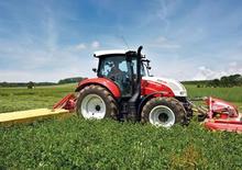 Tractoren met vierwielaandrijving Steyr 4120 Profi Komfort