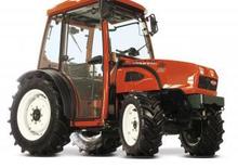 Tractoren met vierwielaandrijving Goldoni Star 3060 LE