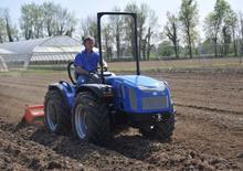 Tractoren met vierwielaandrijving BCS Volcan 950 RS