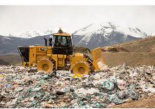 Afvalpersen Caterpillar 816K
