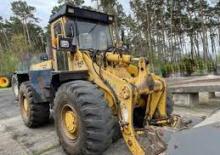 Afvalpersen Hanomag CL 240