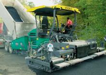 Track-asfalteermachines Vögele Super 1900-2