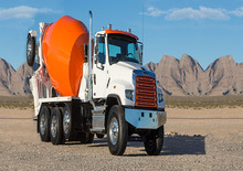 Bakwagen Freightliner 114SD 140 Extended Detroit DD8