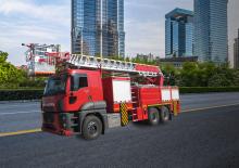 Bakwagen Ford 2633 LR