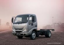 Bakwagen Hino 300 816 SWB AT