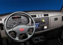 Bakwagen Peterbilt 325 PACCAR PX-7