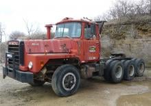 Bakwagen Mack DM-800ST CA492 Cummins NTC 300 6x4