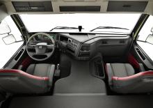 Bakwagen Volvo Trucks FMX11.330 4x2 Platform