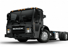 Bakwagen Mack LR 42R Day Cab MP7