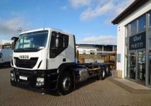 Bakwagen Iveco STRALIS 260S45