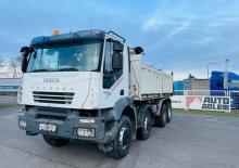 Bakwagen Iveco TRAKKER 410T500