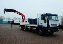 Bakwagen Iveco Trakker AD260T36