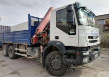 Bakwagen Iveco Trakker AT260T33