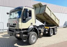 Bakwagen Iveco Trakker AT260T45