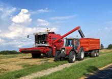 Combine maaidorsers Massey Ferguson 38 RS
