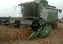Combine maaidorsers Fendt 6330