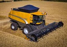 Combine maaidorsers maaibalk Valtra 600F