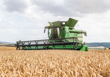 Combine maaidorsers maaibalk John Deere 730X