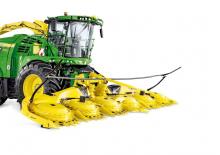 Combine maaidorsers maïskop John Deere 490plus