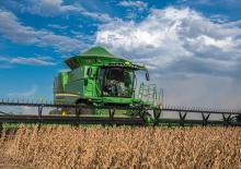 Combine maaidorsers John Deere S770