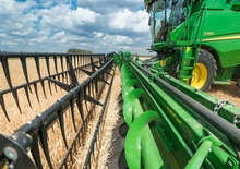 Combine maaidorsers John Deere S790 