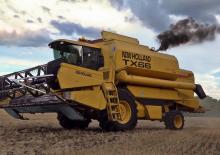 Combine maaidorsers New Holland TX 66