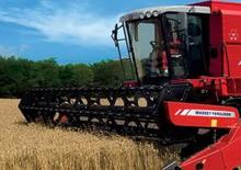 Combine maaidorsers Massey Ferguson Activa 7244