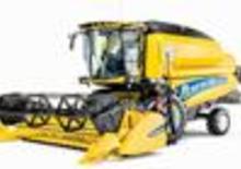 Combine maaidorsers New Holland TC 5050