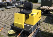 Compact veegmachines Kärcher KMR 1200 D