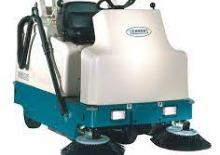 Compact veegmachines Tennant Tennant 6200