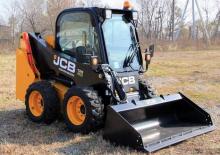 Schrankladers JCB 135