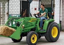 Compacttrekkers John Deere 3520