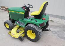 Compacttrekkers John Deere 455