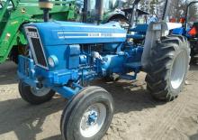 Compacttrekkers Ford-NH 5900