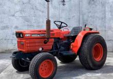 Compacttrekkers Kubota B8200