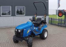 Compacttrekkers New Holland Boomer TZ24DA