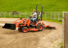 Compacttrekkers Kioti CS2210H