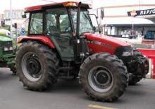 Compacttrekkers Case IH JX1100U
