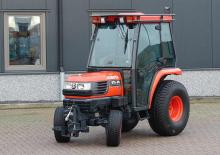 Compacttrekkers Kubota ST 35 a