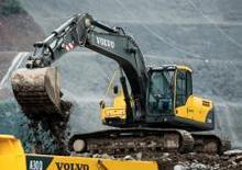 Rupsgraafmachines Volvo EC210CLD
