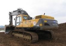 Rupsgraafmachines Volvo EC460CL