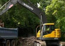 Rupsgraafmachines Volvo ECR235CL