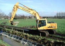 Rupsgraafmachines Hyundai R 210 LC 7